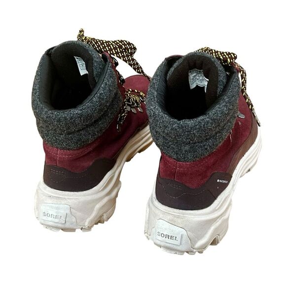 Sorel Women's Kinetic Breakthru Sneaker Boot in Purple Size 8 - Picture 5 of 9